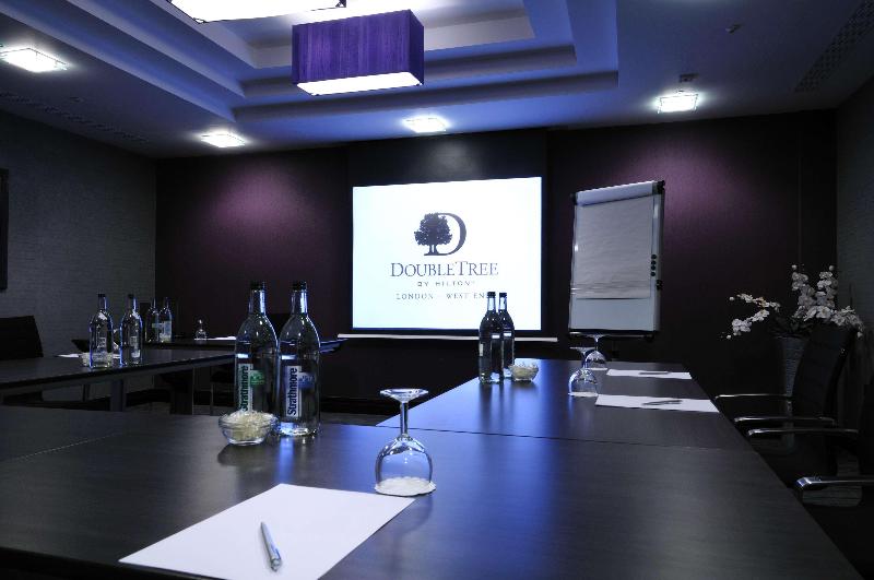 هتل Doubletree By Hilton  London  West End