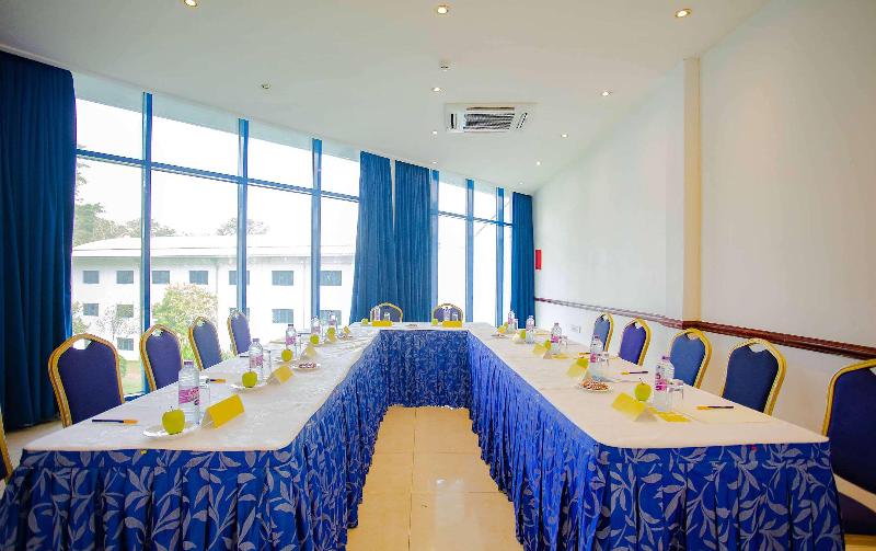 Fotos del hotel Golden Tulip Kumasi City:  8