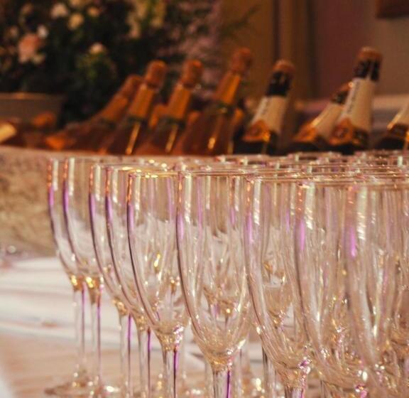 فندق The Grosvenor Stockbridge