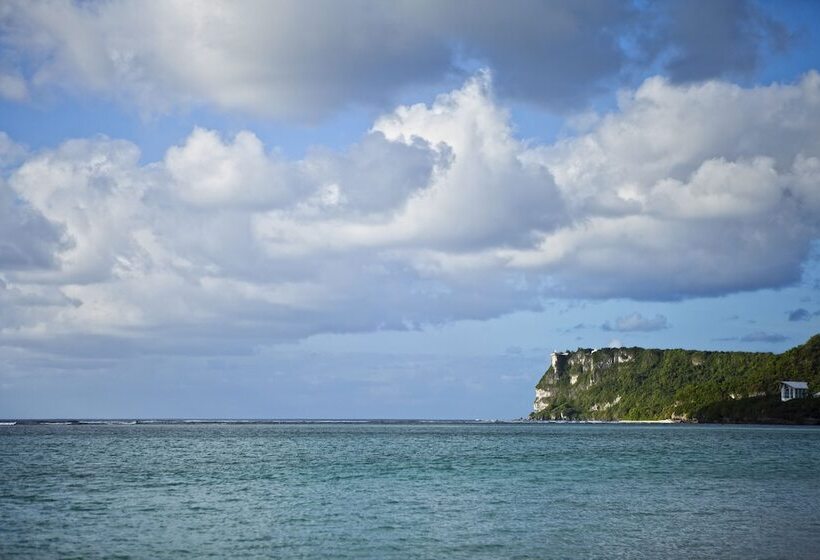 Hotel Guam Reef