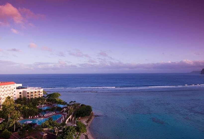 هتل Hilton Guam Resort And Spa