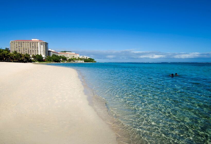 هتل Hilton Guam Resort And Spa