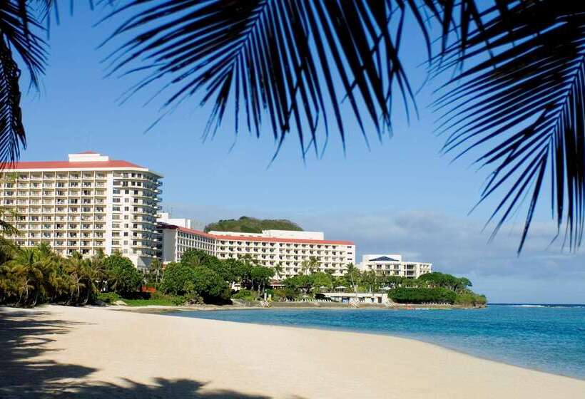 هتل Hilton Guam Resort And Spa