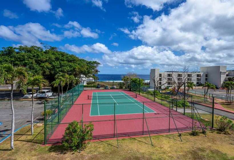 هتل Hilton Guam Resort And Spa