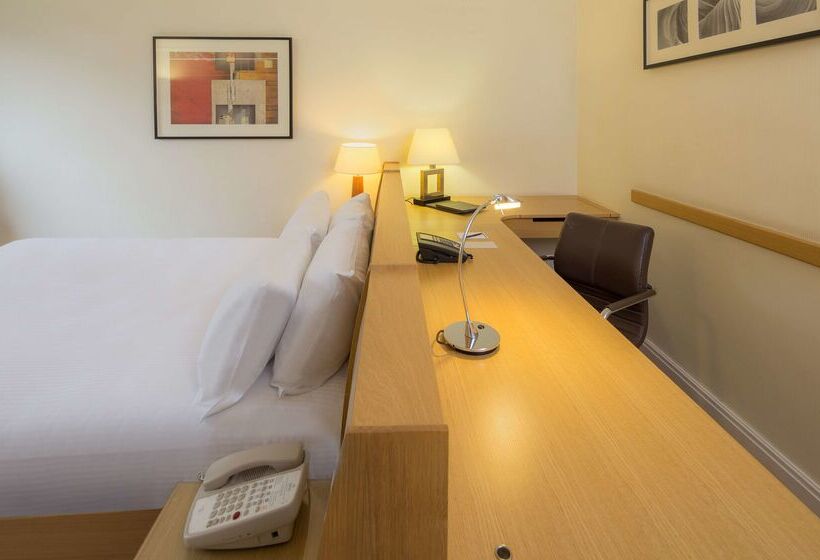 هتل Hilton Leicester