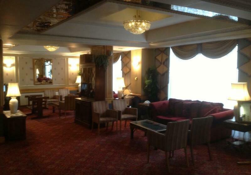 Fotos del hotel Holiday Villa:  4