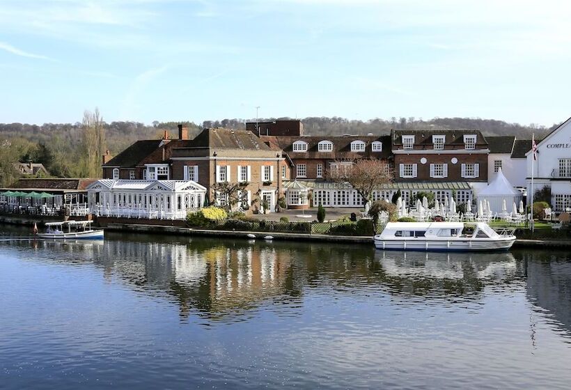 Hotel Macdonald Compleat Angler