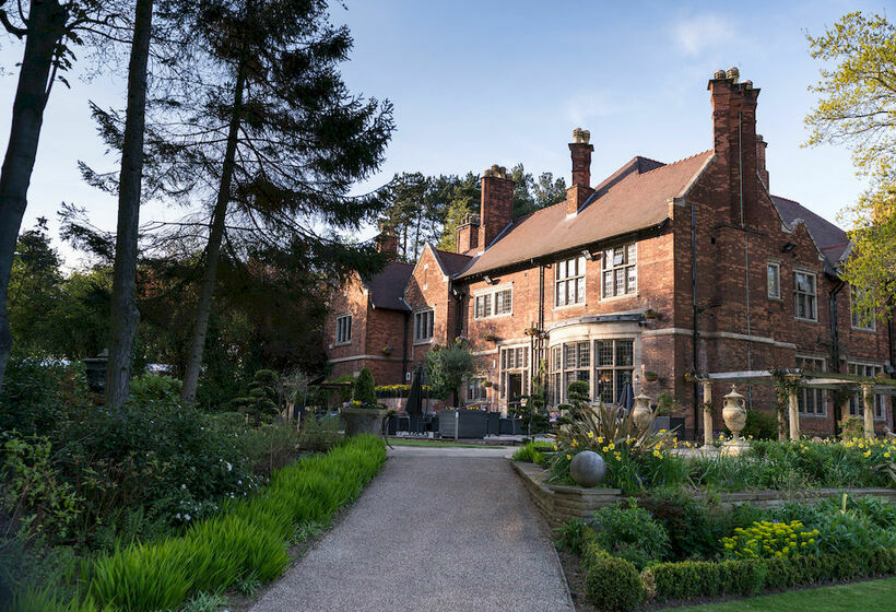 هتل Moxhull Hall