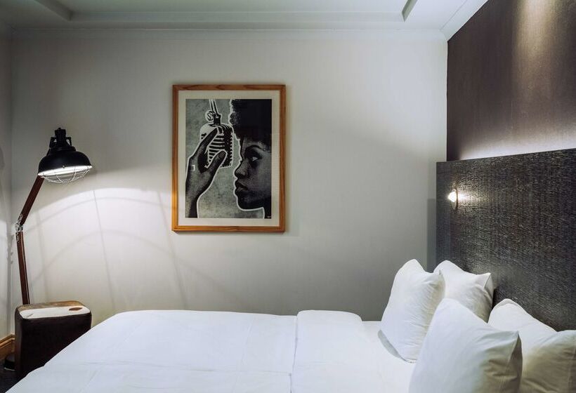 Pentahotel Reading