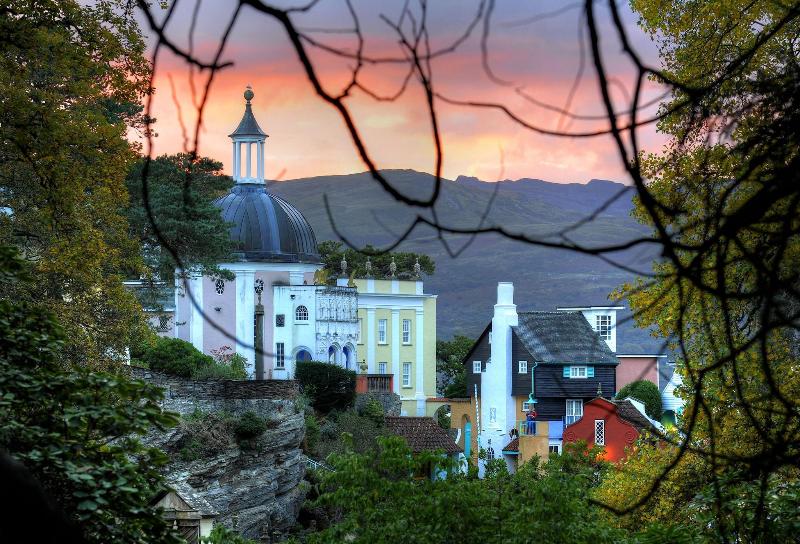 Hotel Portmeirion Village & Castell Deudraeth