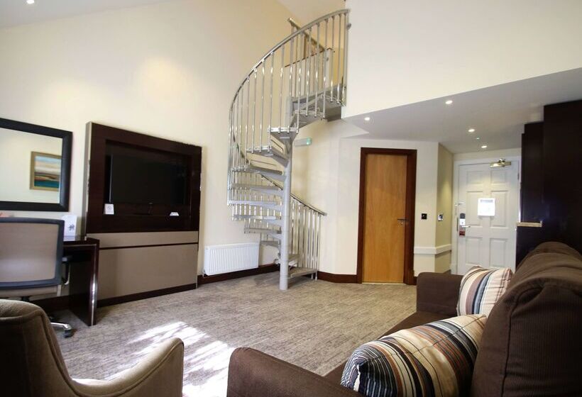 Hotel Ramada By Wyndham Birmingham Solihull