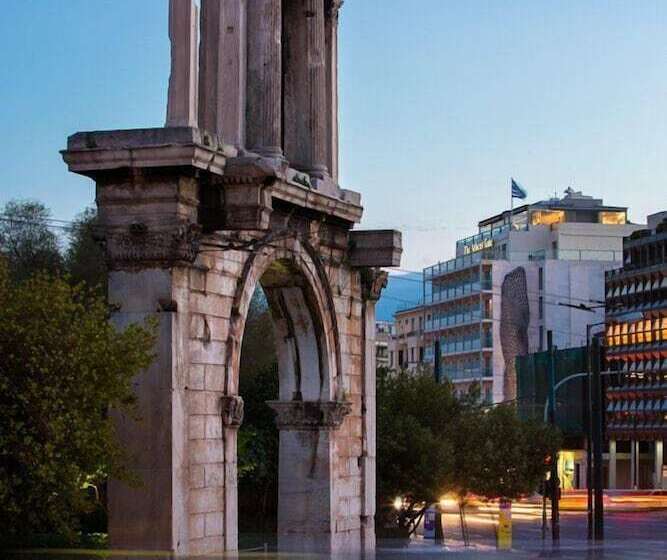 هتل The Athens Gate