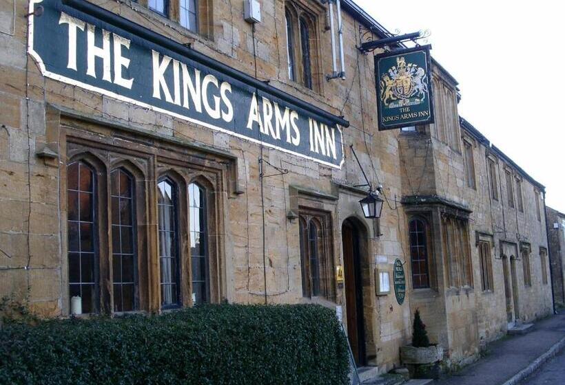 בית מלון כפרי The Kings Arms Inn