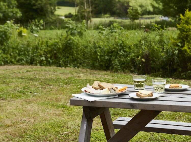 호텔 The Marquess Of Exeter