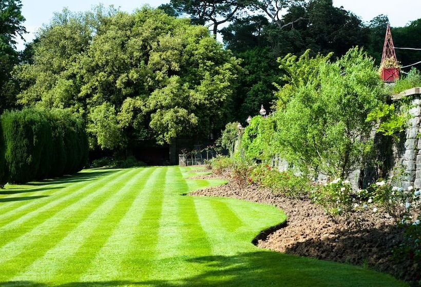 Fotos del hotel Miskin Manor Hotel And Health Club:  24