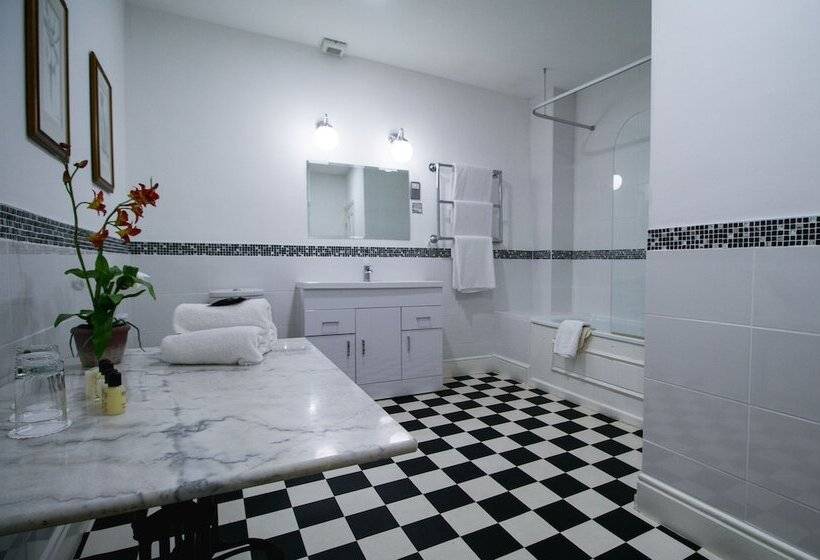 Fotos del hotel Miskin Manor Hotel And Health Club:  21