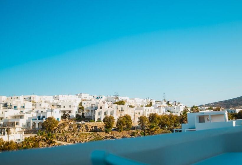 Adonis Hotel & Apartments