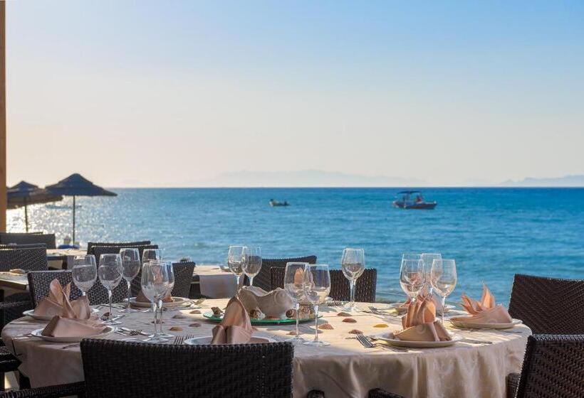 Avra Beach Resort