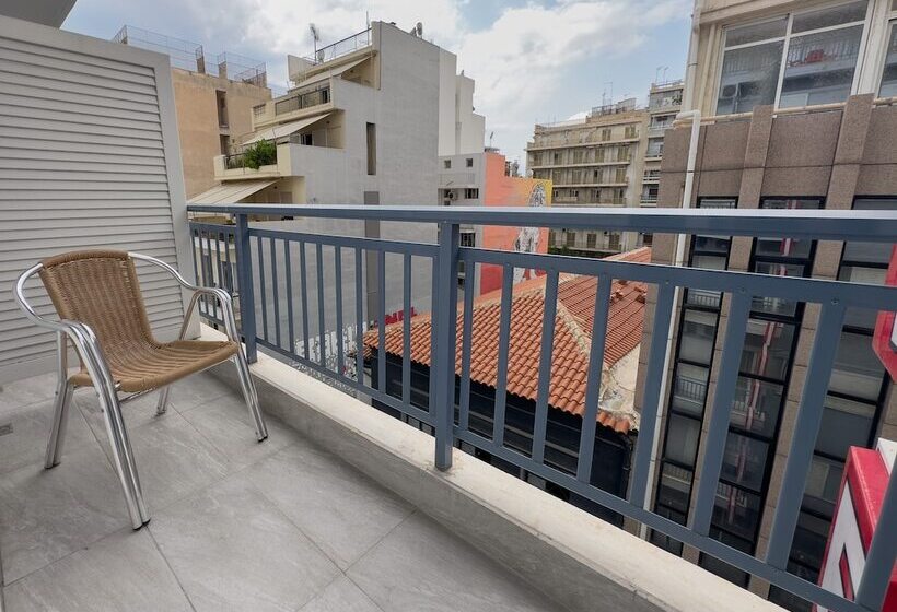 هتل Anemoni Piraeus