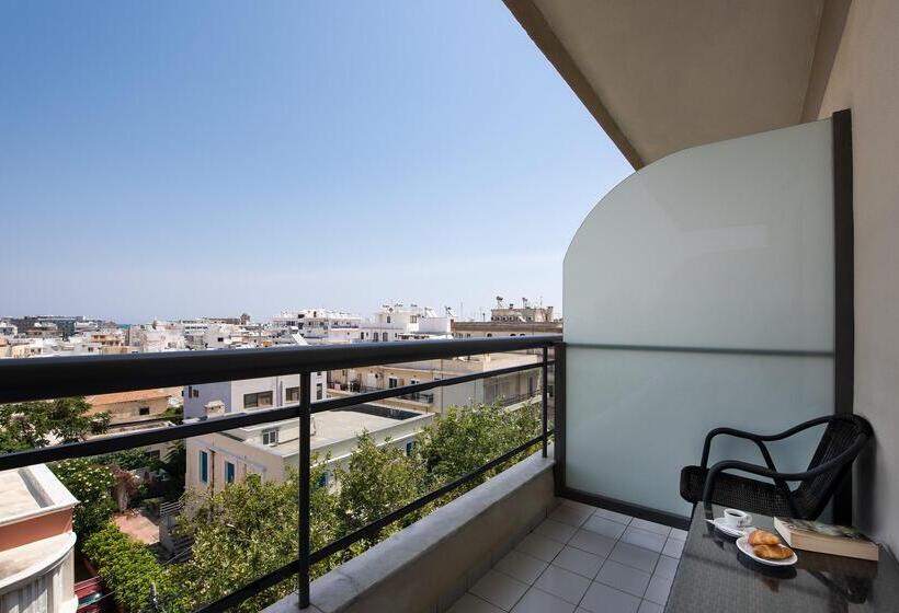 ホテル Angela Downtown