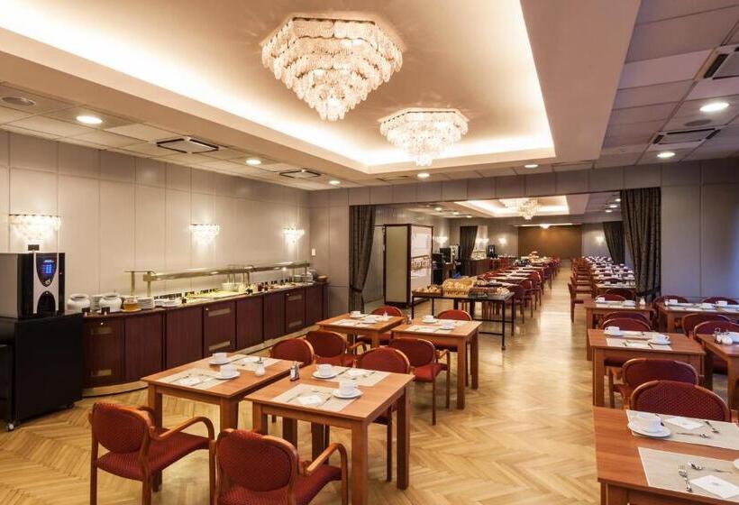 Fotos del hotel Budapest:  16