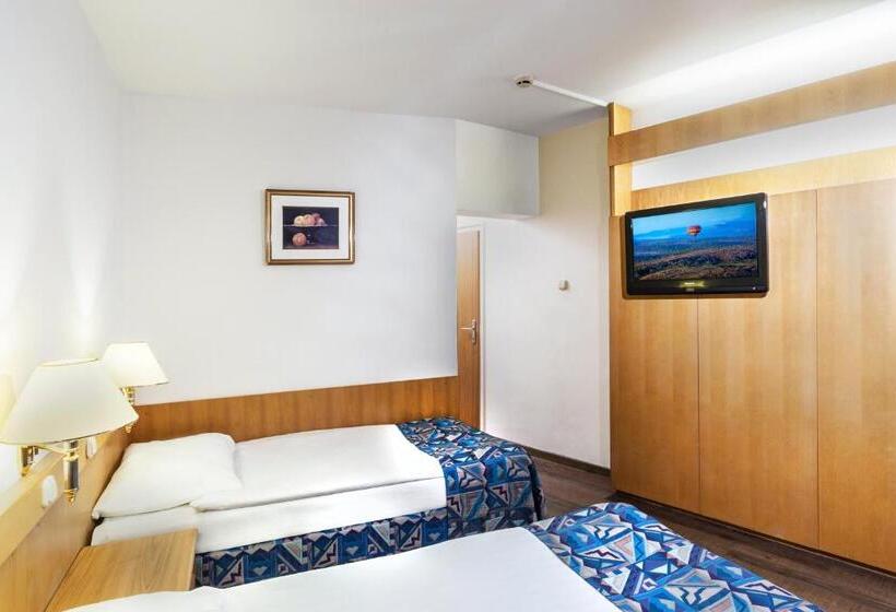 Fotos del hotel Budapest:  5