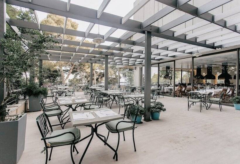هتل Corfu Holiday Palace