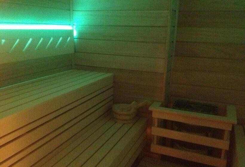 هتل Duna Wellness
