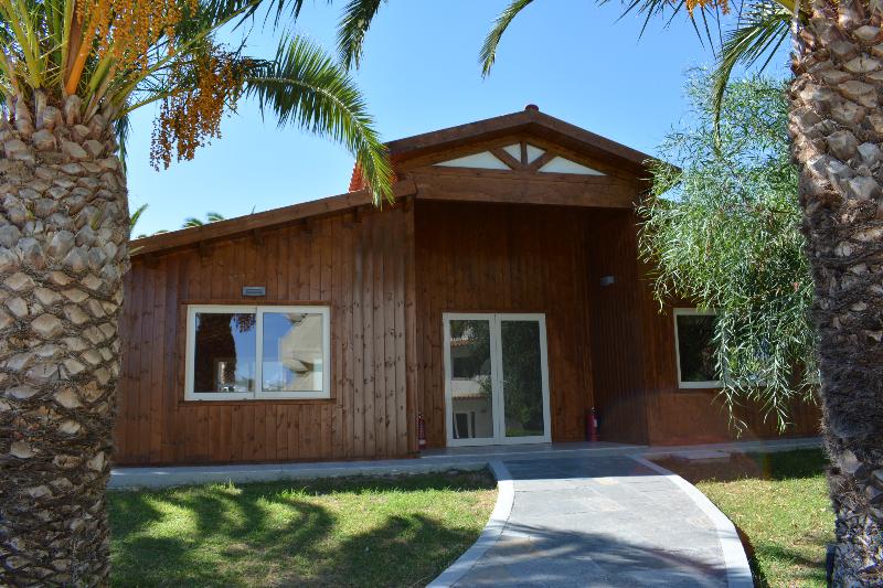هتل Filerimos Village