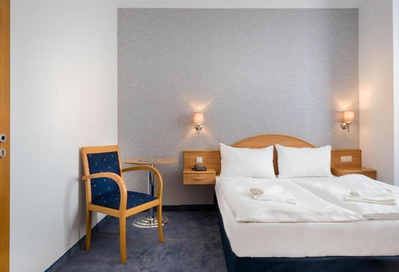 Fotos del hotel Golden Park Budapest:  12