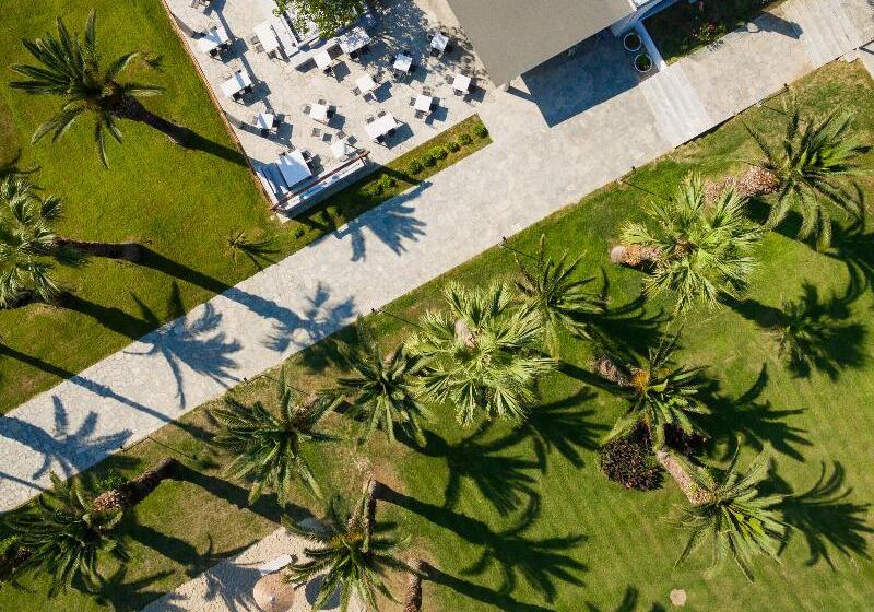 هتل Kassandra Palace Seaside Resort