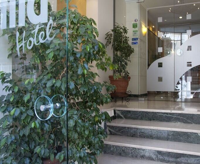 Hotel Lilia