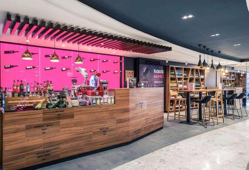 Fotos del hotel Mercure Budapest City Center:  13