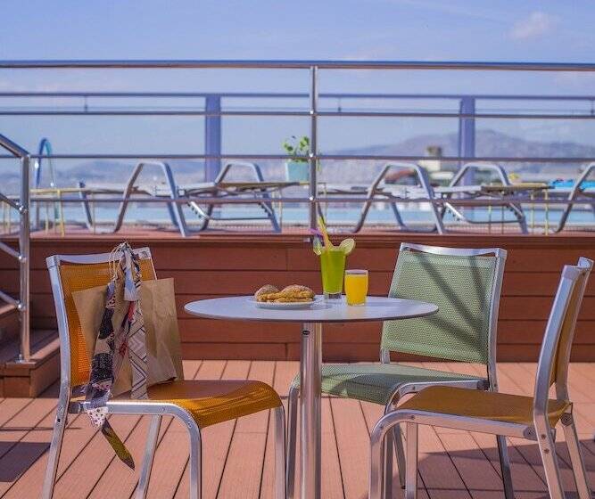 Fotos del hotel Novus City:  10