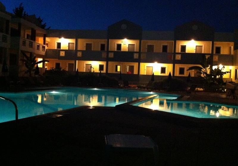 ホテル Olgas Paradise Apartments