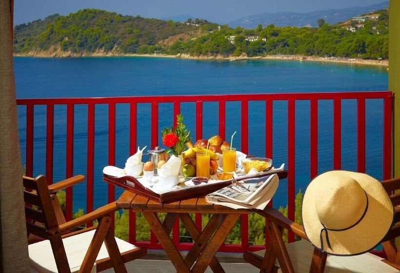 هتل Skiathos Palace