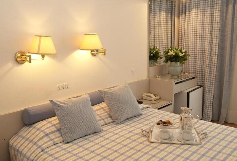 The Park Hotel Piraeus