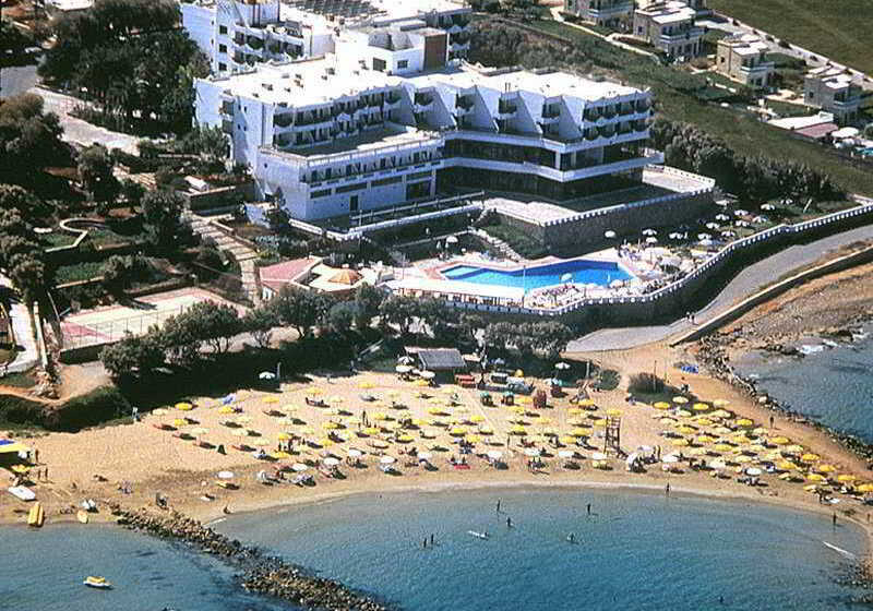 בית מלון כפרי Themis Beach