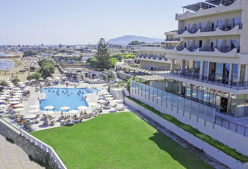 هتل Themis Beach