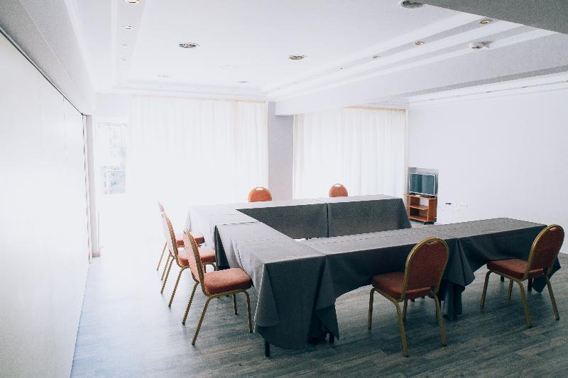 Tzaki Hotel & Restaurant Patras