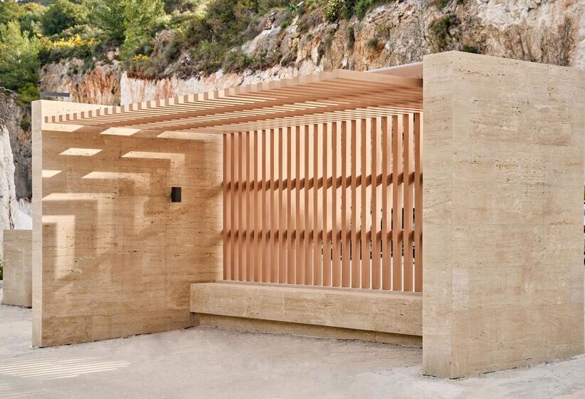 استراحتگاه White Rocks Hotel Kefalonia
