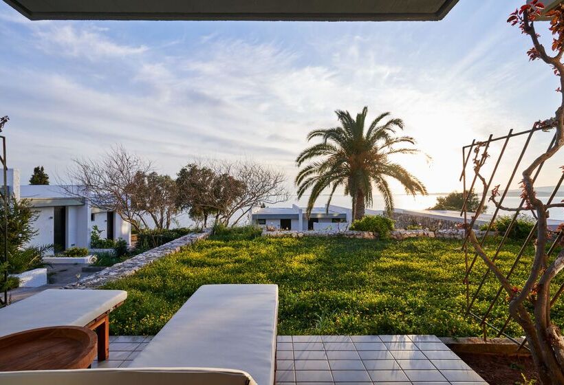 استراحتگاه White Rocks Hotel Kefalonia
