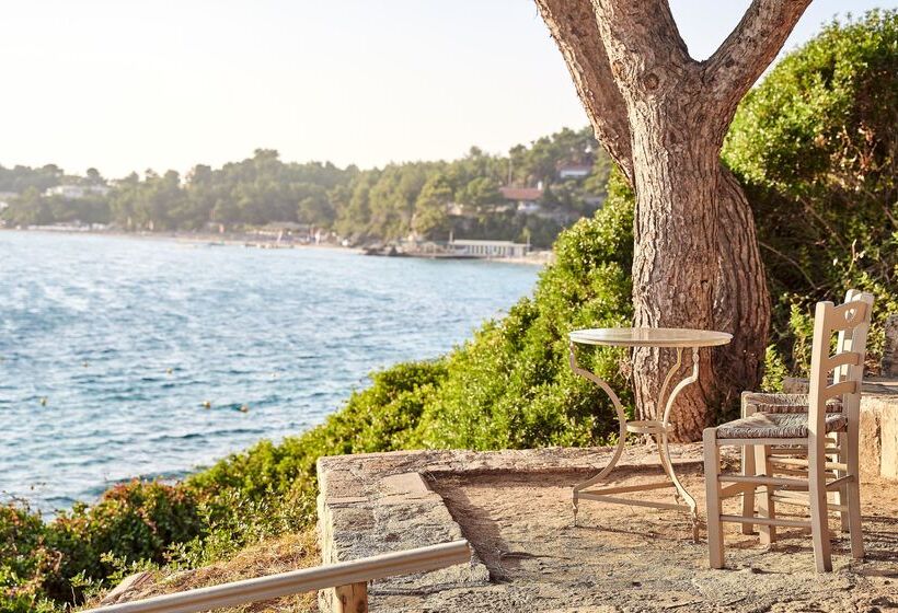 استراحتگاه White Rocks Hotel Kefalonia