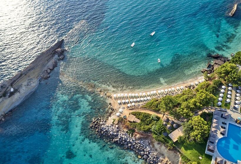 استراحتگاه White Rocks Hotel Kefalonia