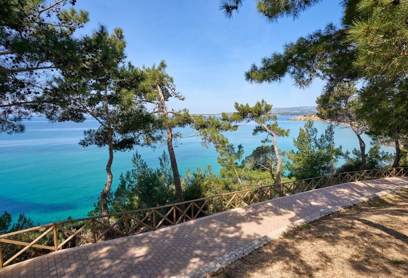 استراحتگاه White Rocks Hotel Kefalonia