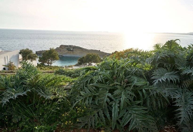 استراحتگاه White Rocks Hotel Kefalonia