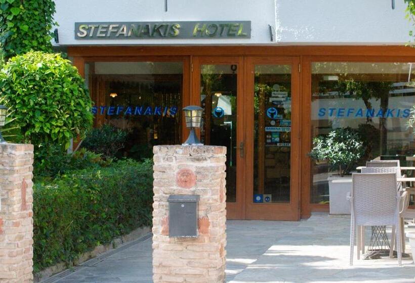 Stefanakis Hotel & Apartments