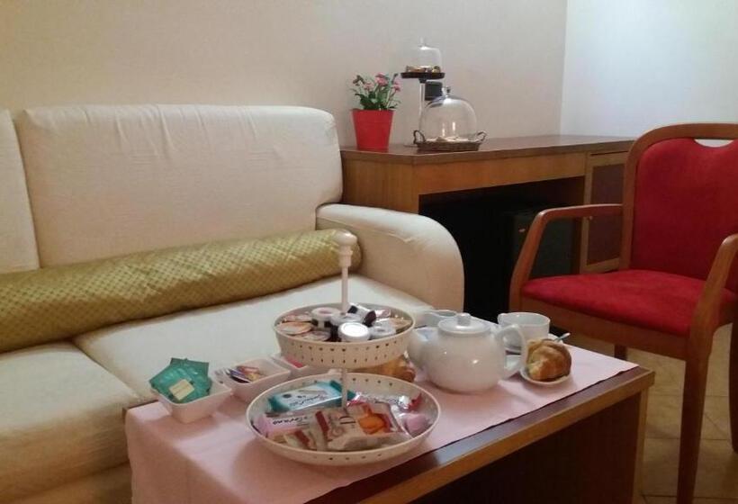 Grand Hotel Pavone