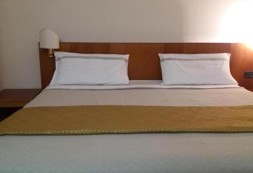 Grand Hotel Pavone