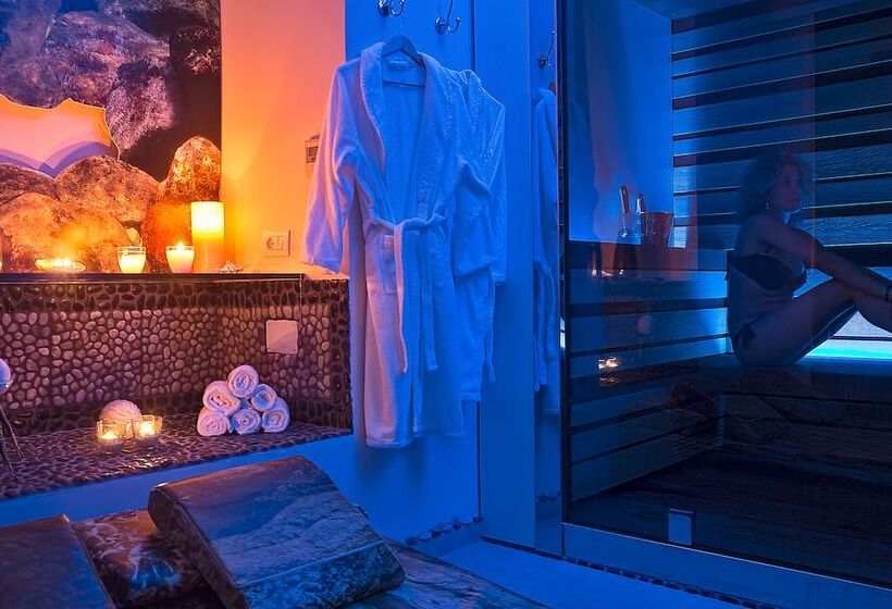 هتل Albergo Gatto Bianco